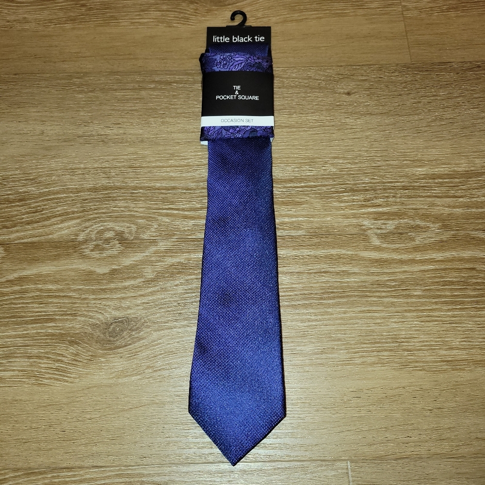 Little Black Tie Purple Tie & Pocket Square Occasion Set New